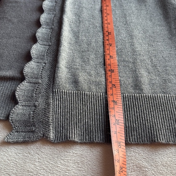 NWT CABLE & GAUGE Scallop Edge Gray Knit Open Cardigan - Picture 5 of 9